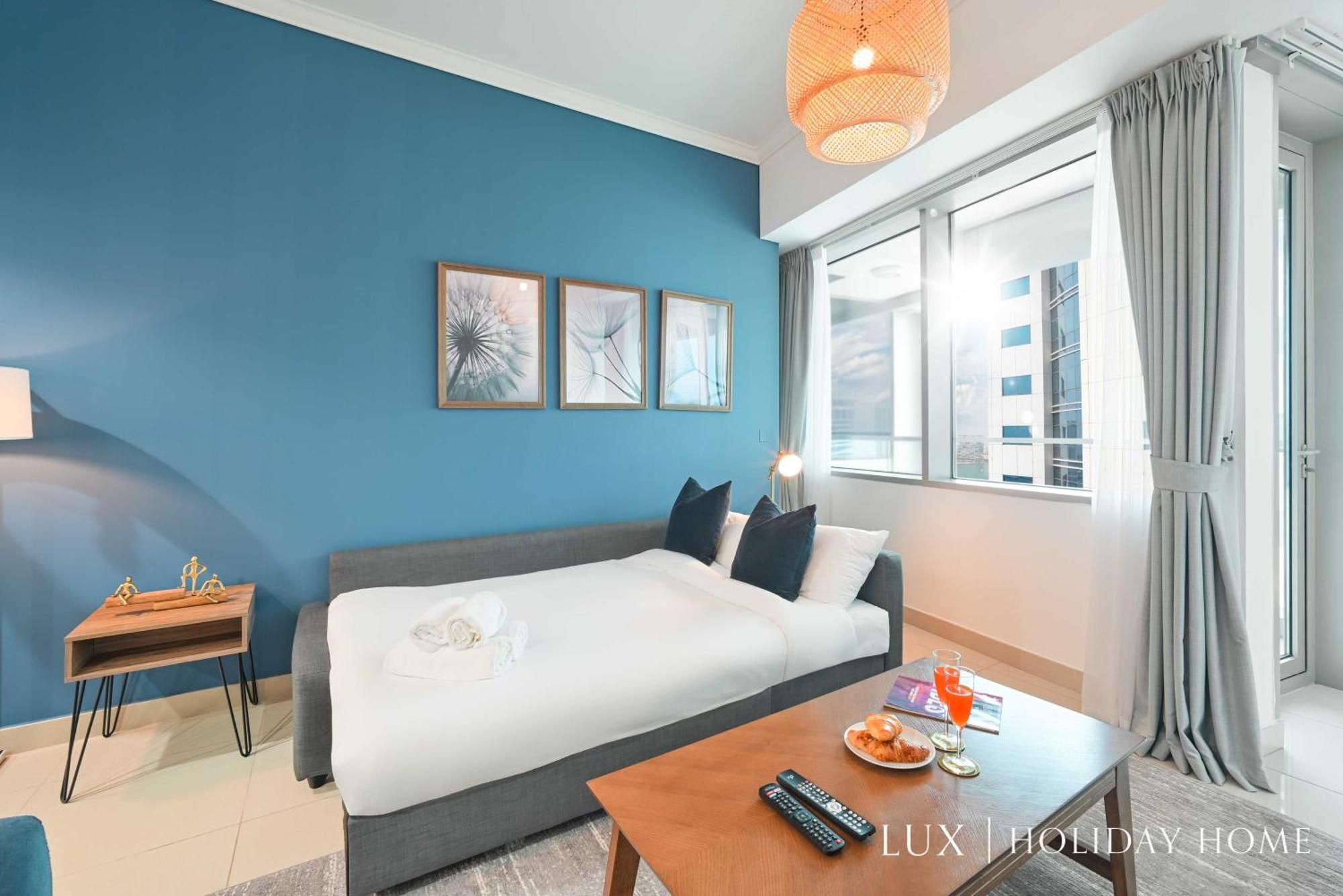 Lux The Marina Ocean View Suite 1 Дубай Экстерьер фото