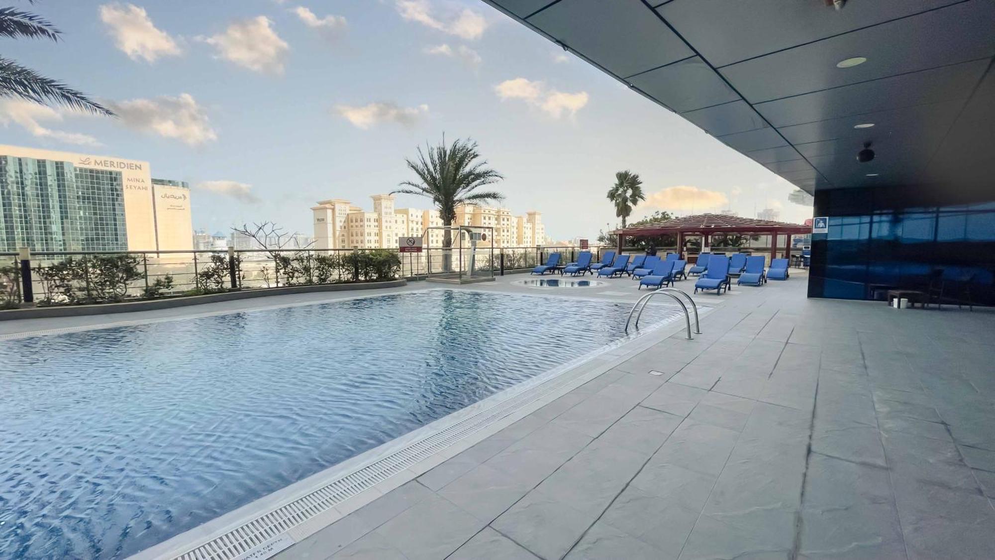 Lux The Marina Ocean View Suite 1 Дубай Экстерьер фото